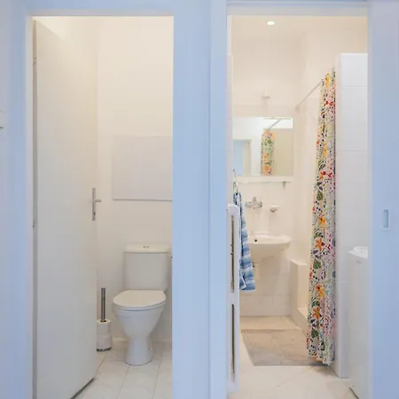 Peaceful & Cozy Flat In Апартаменты Братислава