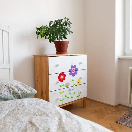 Peaceful & Cozy Flat In Апартаменты Братислава