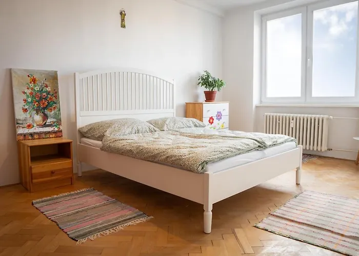 דירה Peaceful & Cozy Flat In ברטיסלאבה